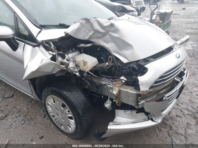 3FADP4TJ0GM104140 Ford FIESTA S