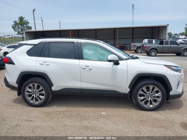 2T3C1RFV1RW305324 Toyota Rav4 Xle Premium