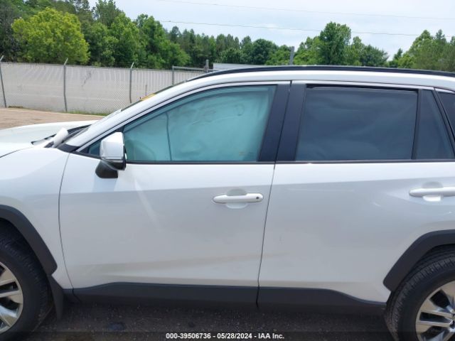 2T3C1RFV1RW305324 Toyota Rav4 Xle Premium