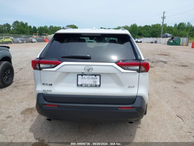 2T3C1RFV1RW305324 Toyota Rav4 Xle Premium