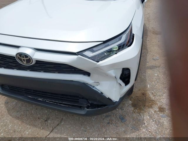 2T3C1RFV1RW305324 Toyota Rav4 Xle Premium