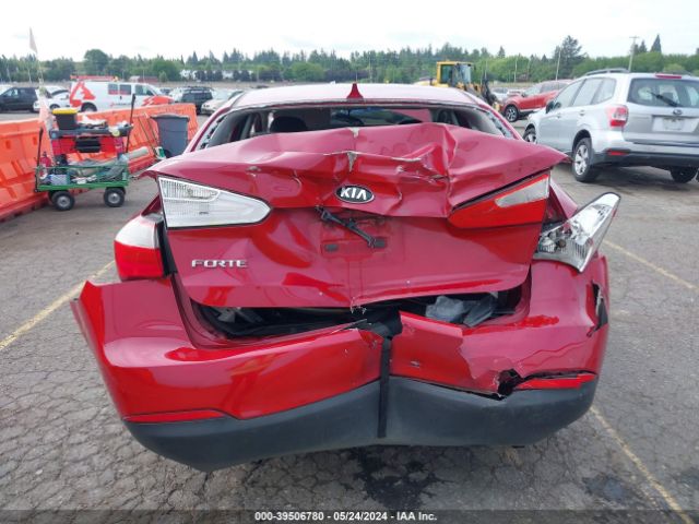 KNAFK4A66G5449627 KIA FORTE LX