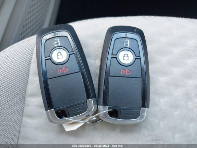 1FMCU0G61LUA28796 Ford ESCAPE SE