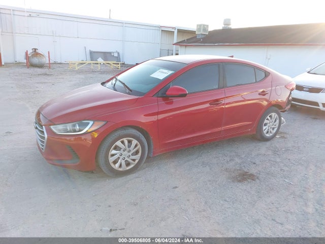 Hyundai ELANTRA SE 2017 KMHD74LFXHU190622 Image 2