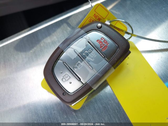 5NPD84LFXHH018473 Hyundai ELANTRA SE