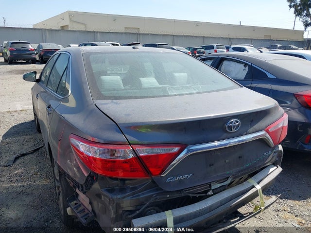 Toyota CAMRY XLE 2017 4T1BF1FK5HU645734 Image 3