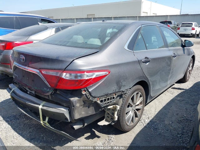 Toyota CAMRY XLE 2017 4T1BF1FK5HU645734 Image 4