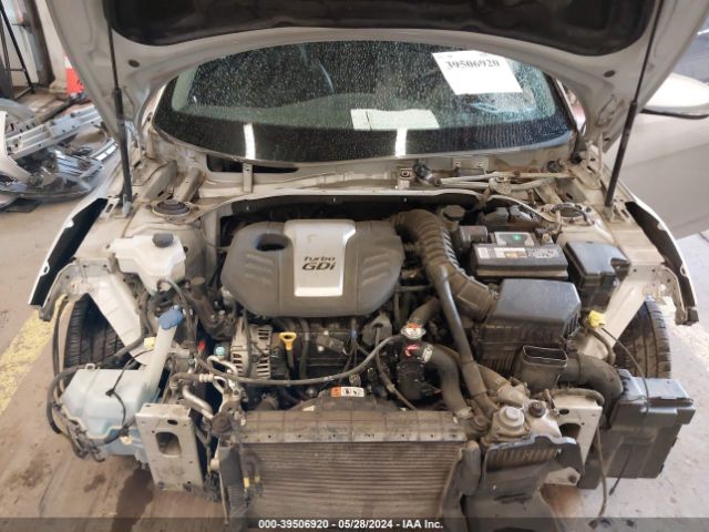 KMHTC6AE9FU233812 Hyundai Veloster Turbo