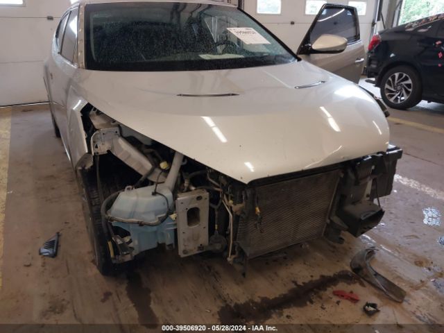 KMHTC6AE9FU233812 Hyundai Veloster Turbo