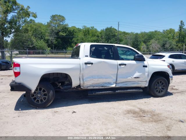 5TFEY5F17MX274806 Toyota Tundra Sr5