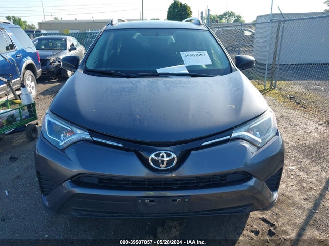 Toyota RAV4 LE 2016 JTMZFREV7GJ084420 Image 12