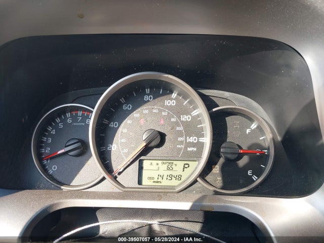 Toyota RAV4 LE 2016 JTMZFREV7GJ084420 Image 7