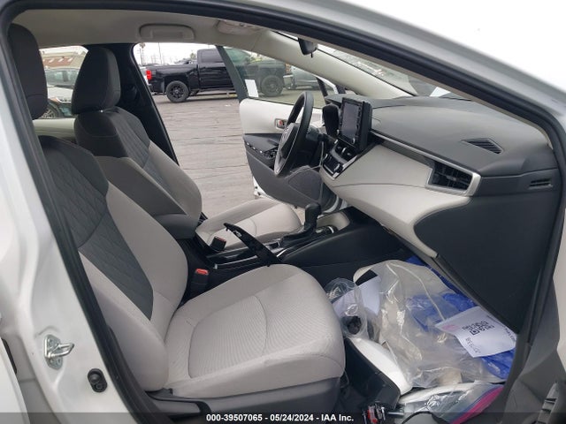 Toyota COROLLA LE 2022 JTDEPMAE9N3014438 Image 5