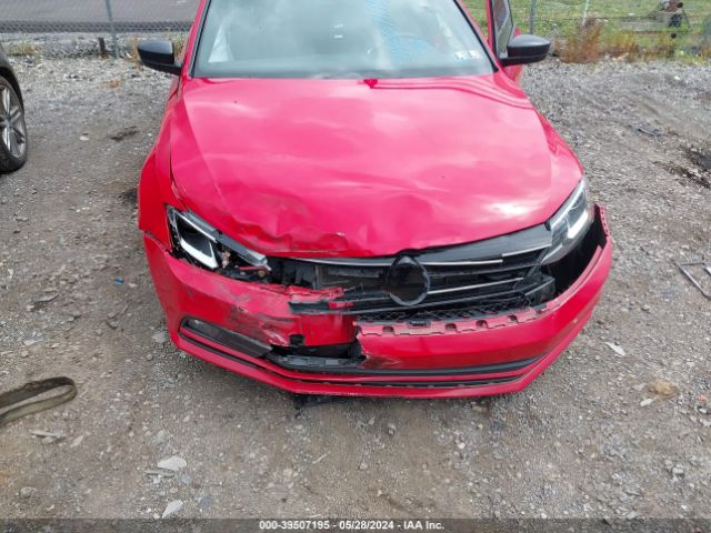 3VWB17AJXGM272372 Volkswagen Jetta 1.8t Sport