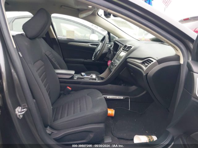 3FA6P0LU1LR227826 Ford Fusion Hybrid Se