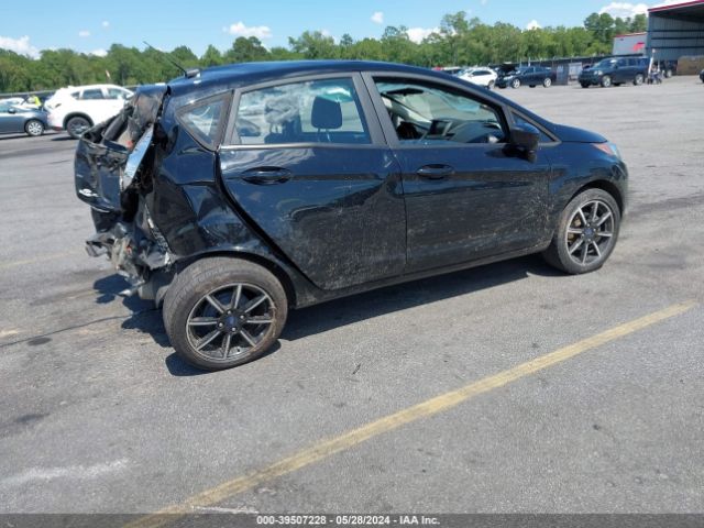 3FADP4EJ0JM143637 Ford FIESTA SE