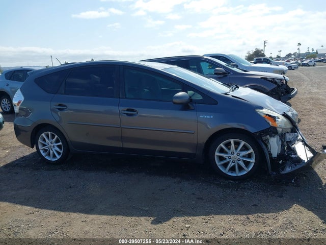 Toyota Prius V Five 2014 JTDZN3EU2EJ012142 Image 13