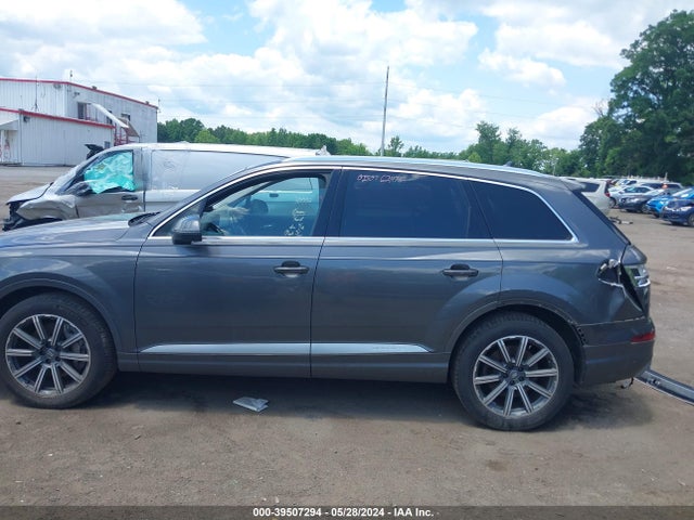 WA1LAAF73KD023041 Audi Q7 55 Premium/55 Se Premium