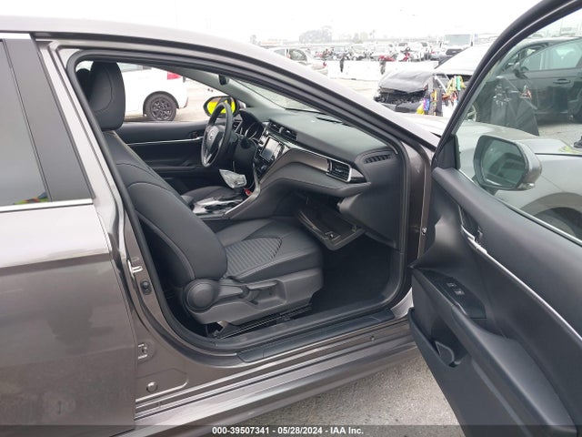 Toyota CAMRY SE 2020 4T1M11AK5LU880044 Image 5