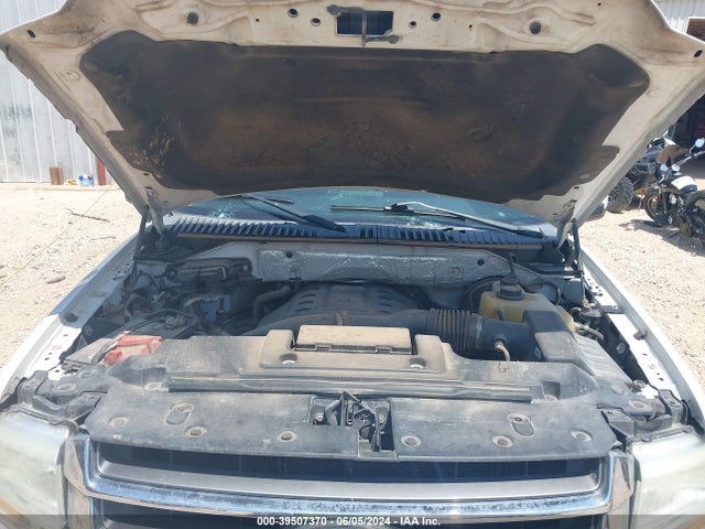 Ford Expedition Limited 2015 1FMJU1KT1FEF18731 Image 10