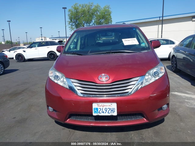 Toyota Sienna Xle 8 Passenger 2017 5TDYZ3DC2HS853507 Image 13