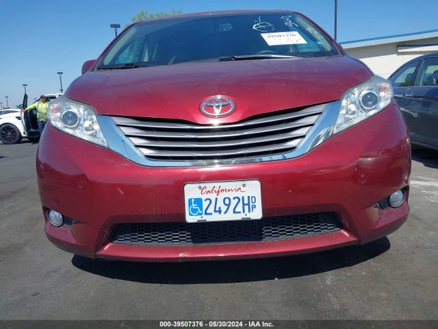 Toyota Sienna Xle 8 Passenger 2017 5TDYZ3DC2HS853507 Image 18