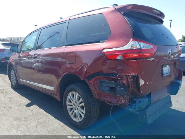 Toyota Sienna Xle 8 Passenger 2017 5TDYZ3DC2HS853507 Image 6