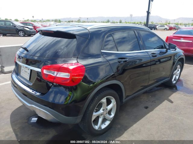 WDCTG4EB7JJ369583 Mercedes-Benz GLA 250