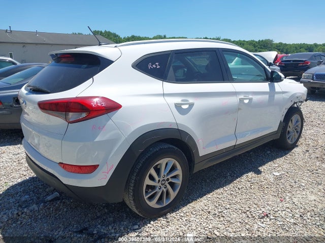 Hyundai TUCSON SE 2016 KM8J33A43GU061615 Image 4