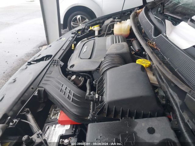 2C4RC1GGXJR157100 Chrysler Pacifica Limited