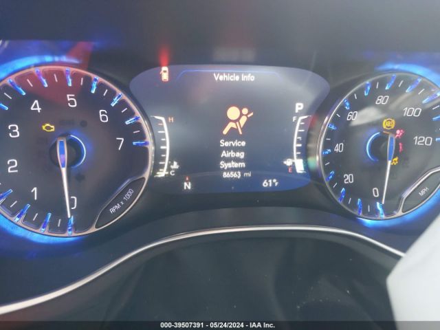 2C4RC1GGXJR157100 Chrysler Pacifica Limited