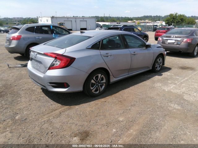 19XFC2F52GE006996 Honda Civic Lx