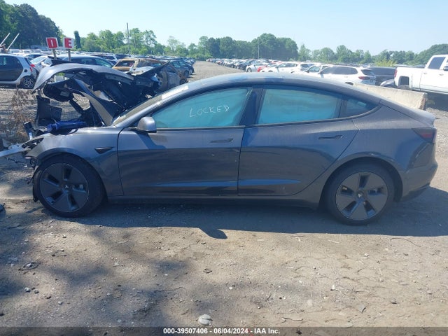 Tesla Model 3 Long Range Dual Motor All-wheel Drive 2022 5YJ3E1EB5NF109111 Image 15