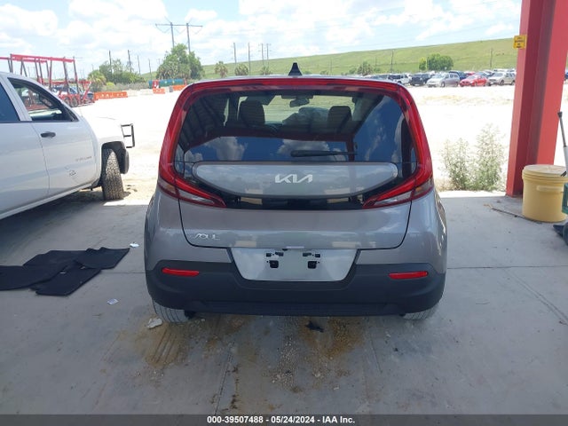 KIA SOUL LX 2022 KNDJ23AU0N7816870 Image 17