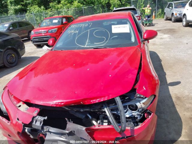ZARFAEBN8J7566290 Alfa Romeo Giulia Rwd