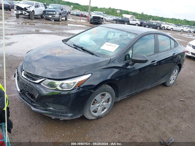Chevrolet Cruze Ls Manual 2017 1G1BB5SM3H7162068 Image 2