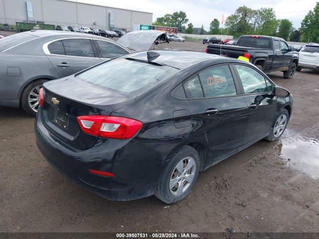 Chevrolet Cruze Ls Manual 2017 1G1BB5SM3H7162068 Image 4