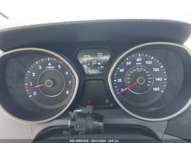 5NPDH4AEXGH762213 Hyundai ELANTRA SE