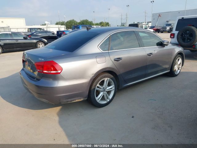 1VWBS7A30EC078771 Volkswagen Passat 1.8t Se