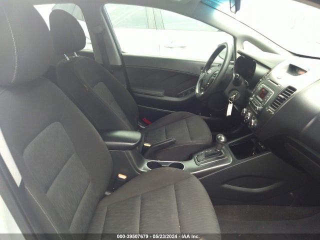 KIA FORTE LX 2016 KNAFK4A65G5445987 Image 5