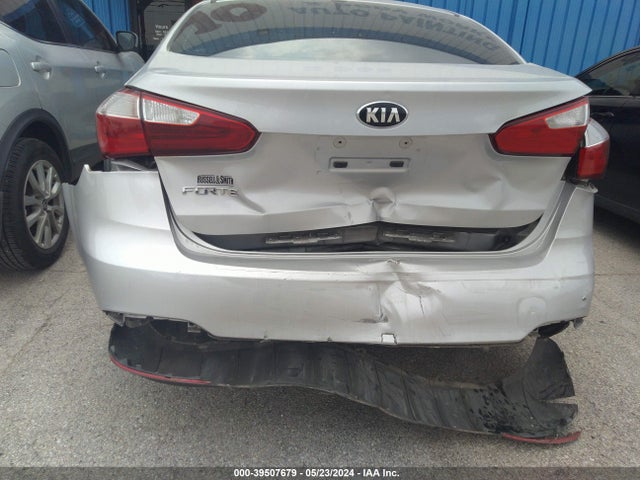 KIA FORTE LX 2016 KNAFK4A65G5445987 Image 6