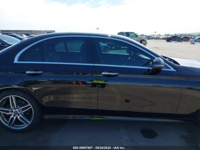 WDDZF4JB4KA552682 Mercedes-Benz E 300