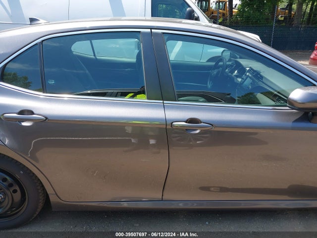 Toyota CAMRY LE 2020 4T1C11AK1LU955348 Image 13