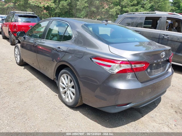 Toyota CAMRY LE 2020 4T1C11AK1LU955348 Image 3