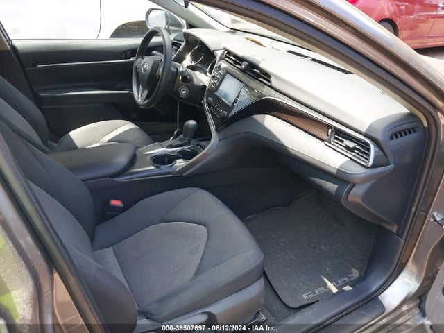 Toyota CAMRY LE 2020 4T1C11AK1LU955348 Image 5
