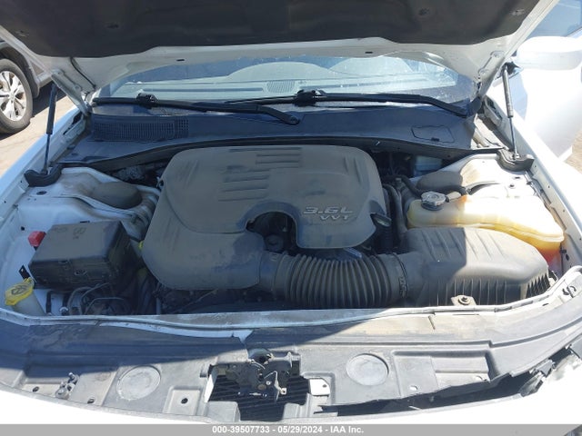 2013 Chrysler 300 Motown მანქანა იყიდება აუქციონზე, vin: 2C3CCAAGXDH520623, აუქციონის ნომერი: 39507733