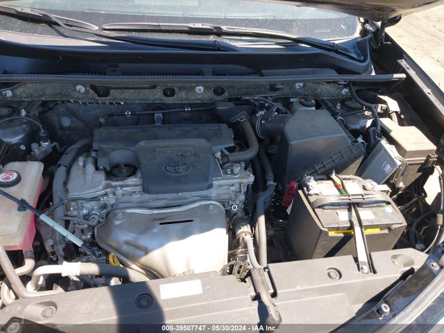 Toyota Rav4 Limited 2018 JTMDFREV6JJ217587 Image 10
