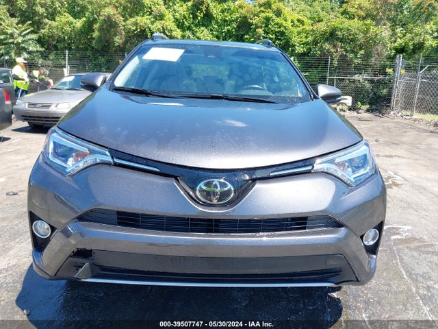 Toyota Rav4 Limited 2018 JTMDFREV6JJ217587 Image 12