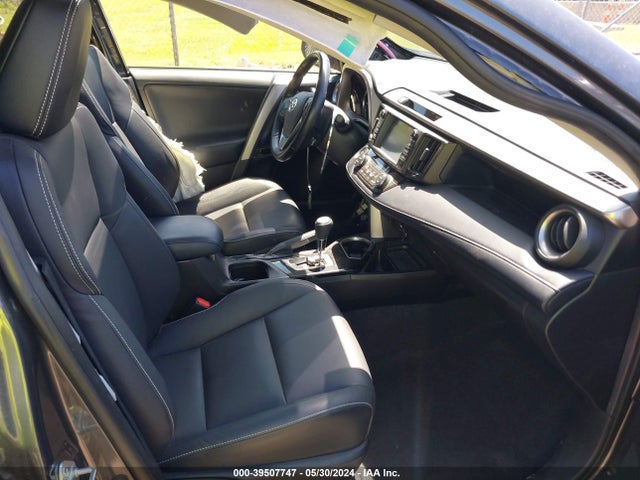 Toyota Rav4 Limited 2018 JTMDFREV6JJ217587 Image 5