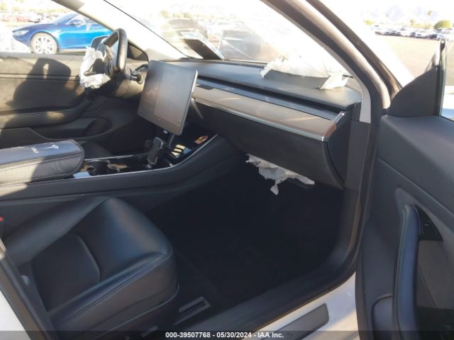 5YJ3E1EB2KF477497 Tesla Model 3 Long Range/performance